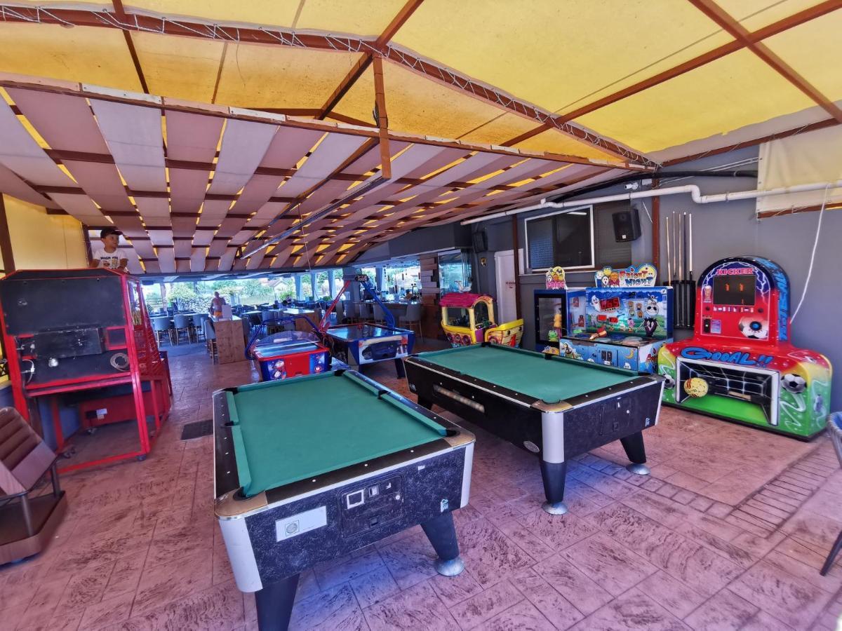 Sidari Waterpark Hotell Exteriör bild