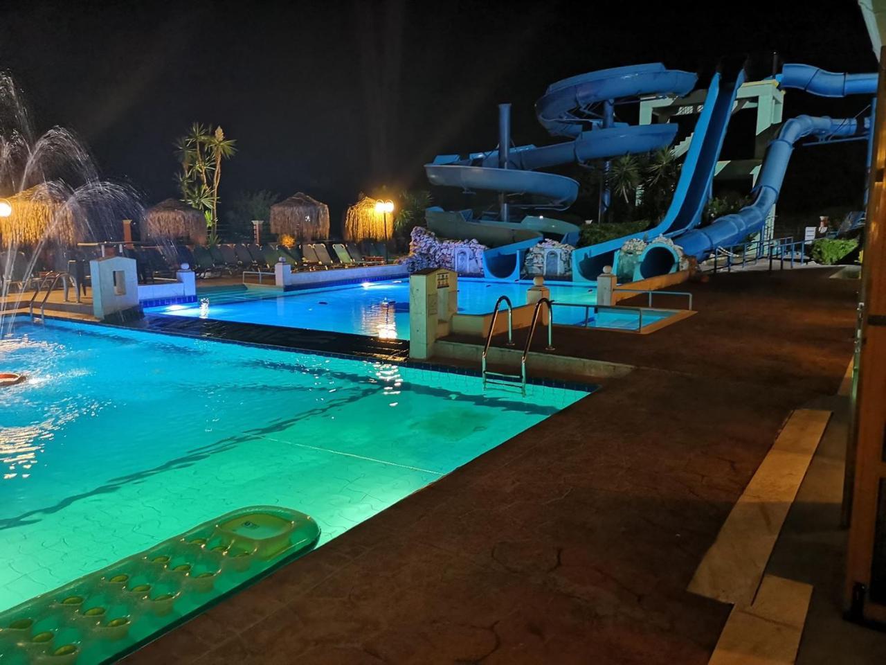 Sidari Waterpark Hotell Exteriör bild